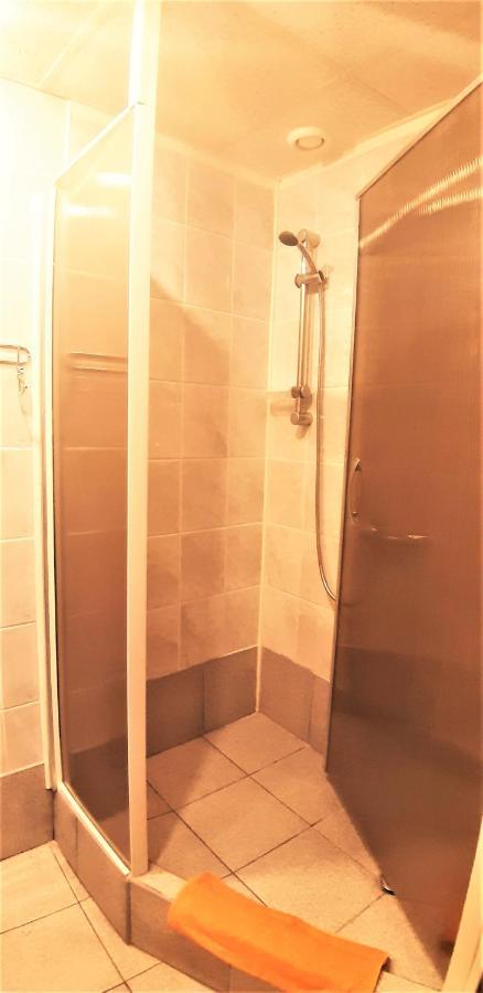 Atmatas Hotel Bernati Ngoại thất bức ảnh