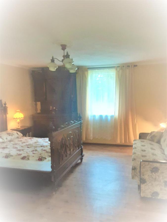 Atmatas Hotel Bernati Ngoại thất bức ảnh