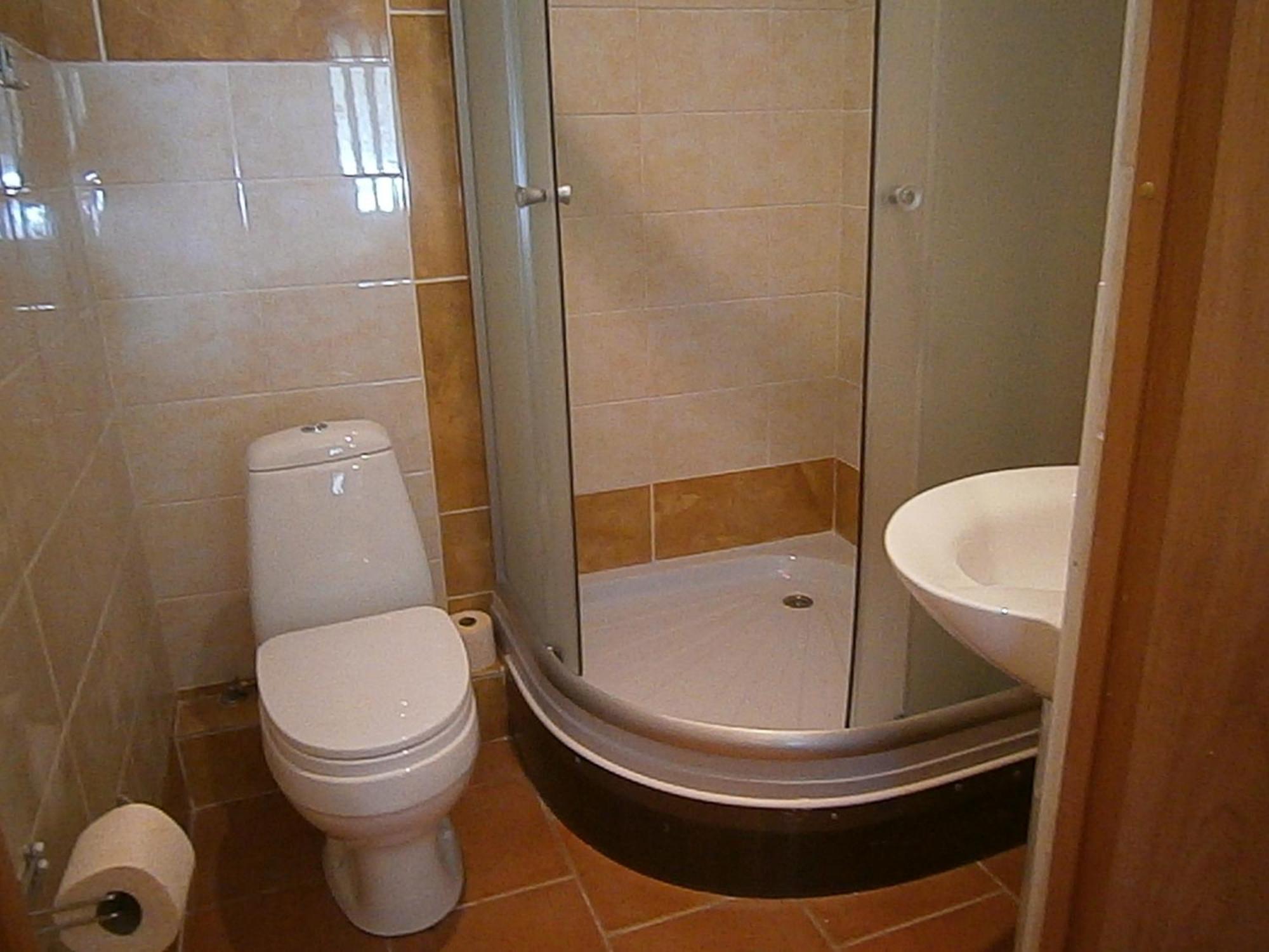 Atmatas Hotel Bernati Phòng bức ảnh