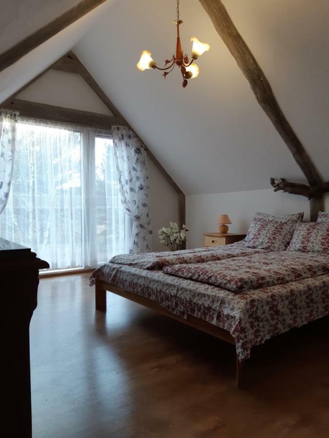 Atmatas Hotel Bernati Ngoại thất bức ảnh